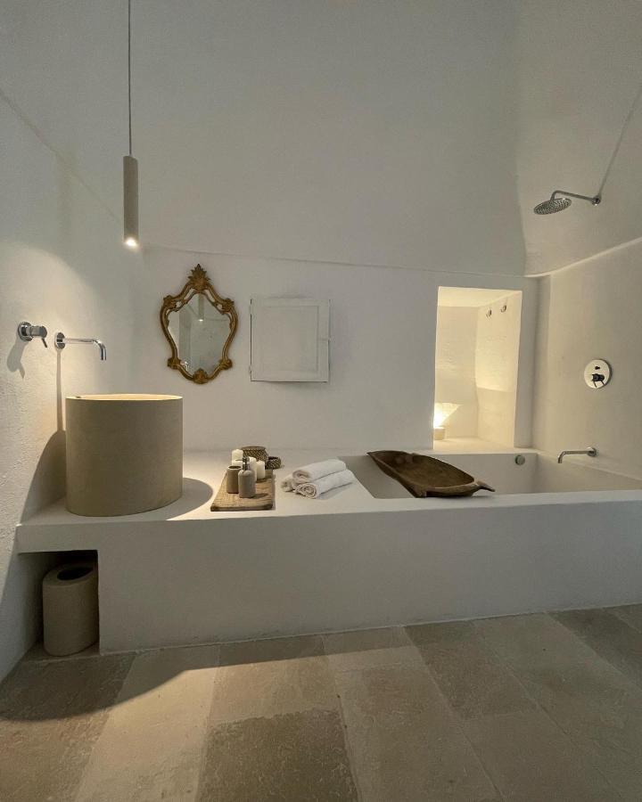 洛科罗通多I Tre Coni By Acqua Di Puglia住宿加早餐旅馆 外观 照片